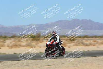 media/Apr-15-2022-Apex Assassins (Fri) [[9fb2e50610]]/Trackday Level 1/Session 2/Speed Shots/